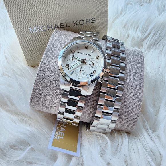 🎁Watch Michael kors original brand new with tag - Picture 7 of 10